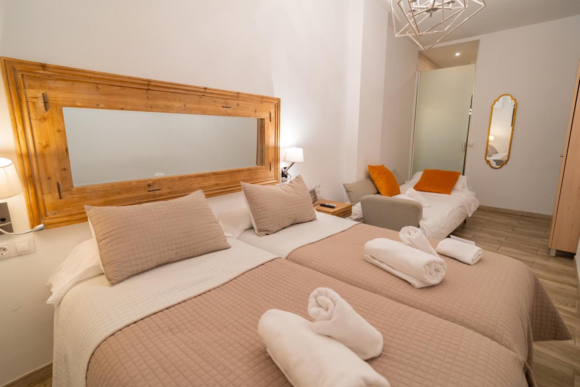 Center Suites San Eloy Seville Exterior photo